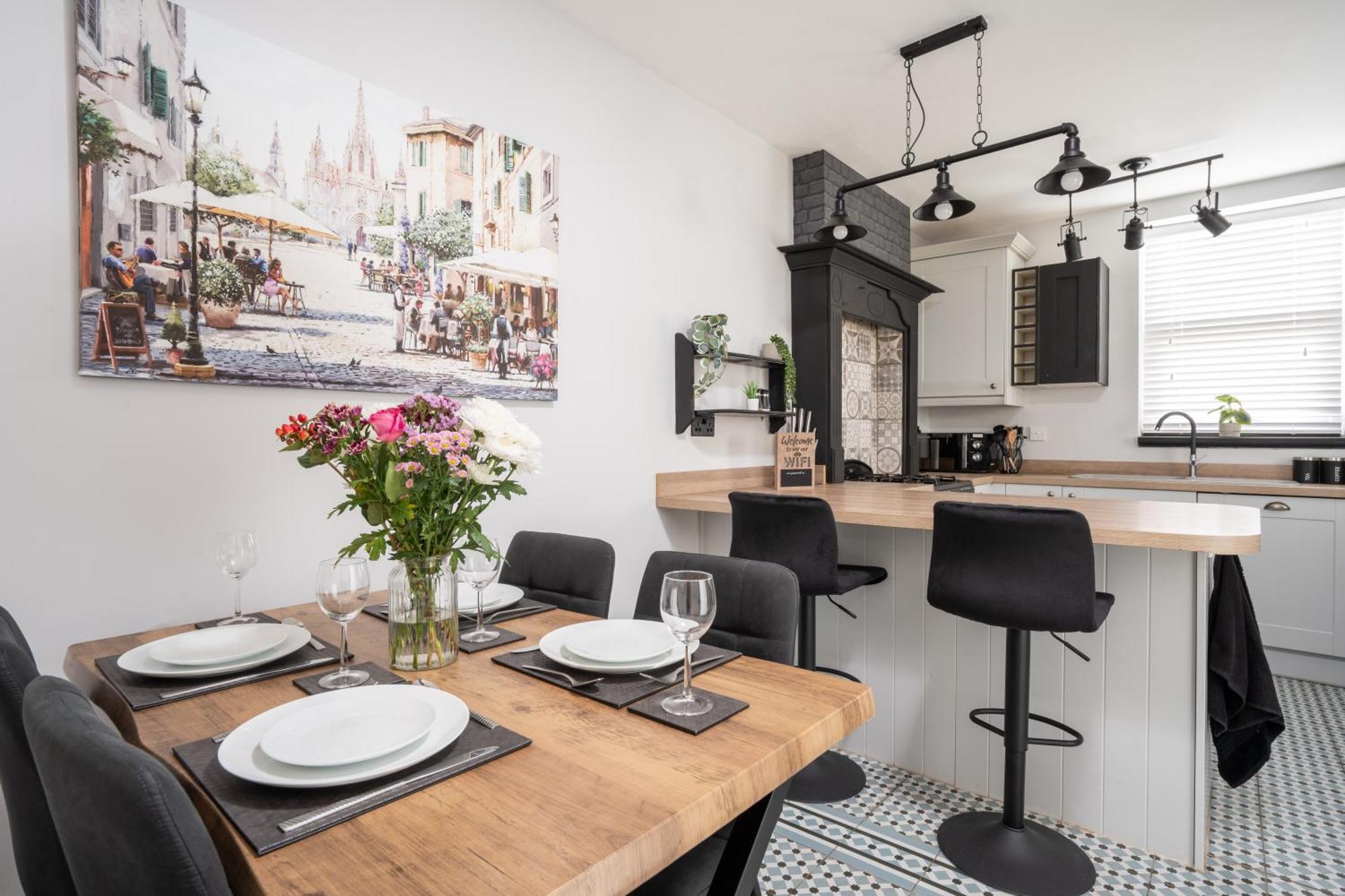 Swiss Haven - Spacious 3 Bedroom House 利物浦 外观 照片